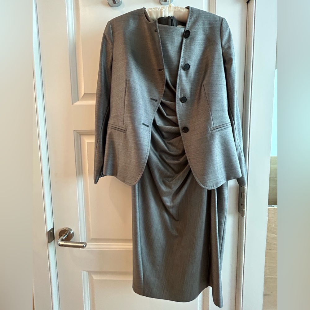 MaxMara set -dress and blazer. Dress size 8. Blazer size 4. Grey metallic.